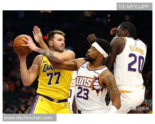 湖人对国王精彩对决回放12月31日比赛全程回顾与分析